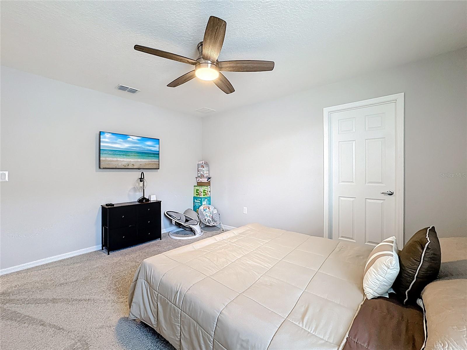 Image 20 of 37 For 2935 Fieldwood Circle