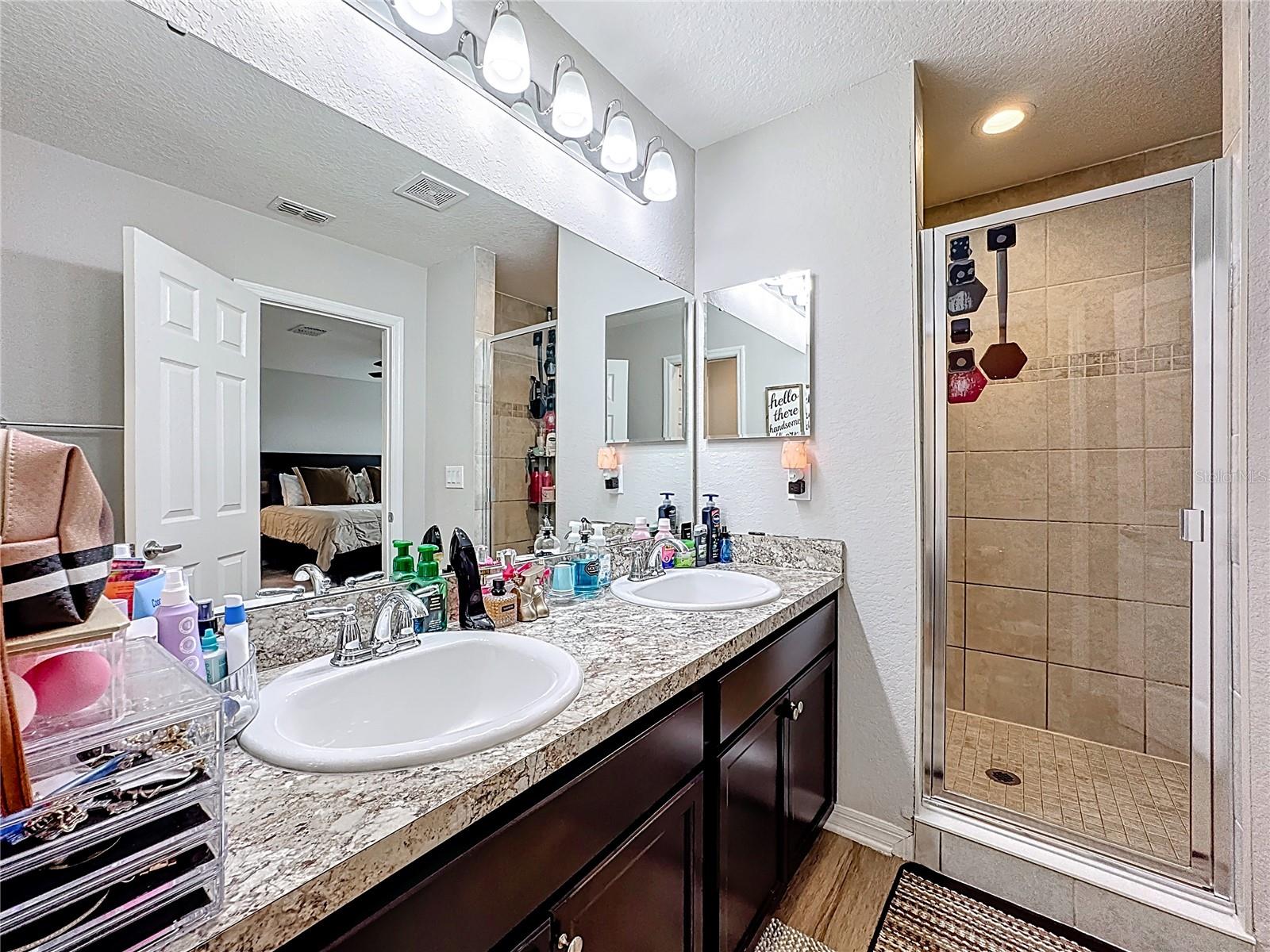 Image 30 of 37 For 2935 Fieldwood Circle
