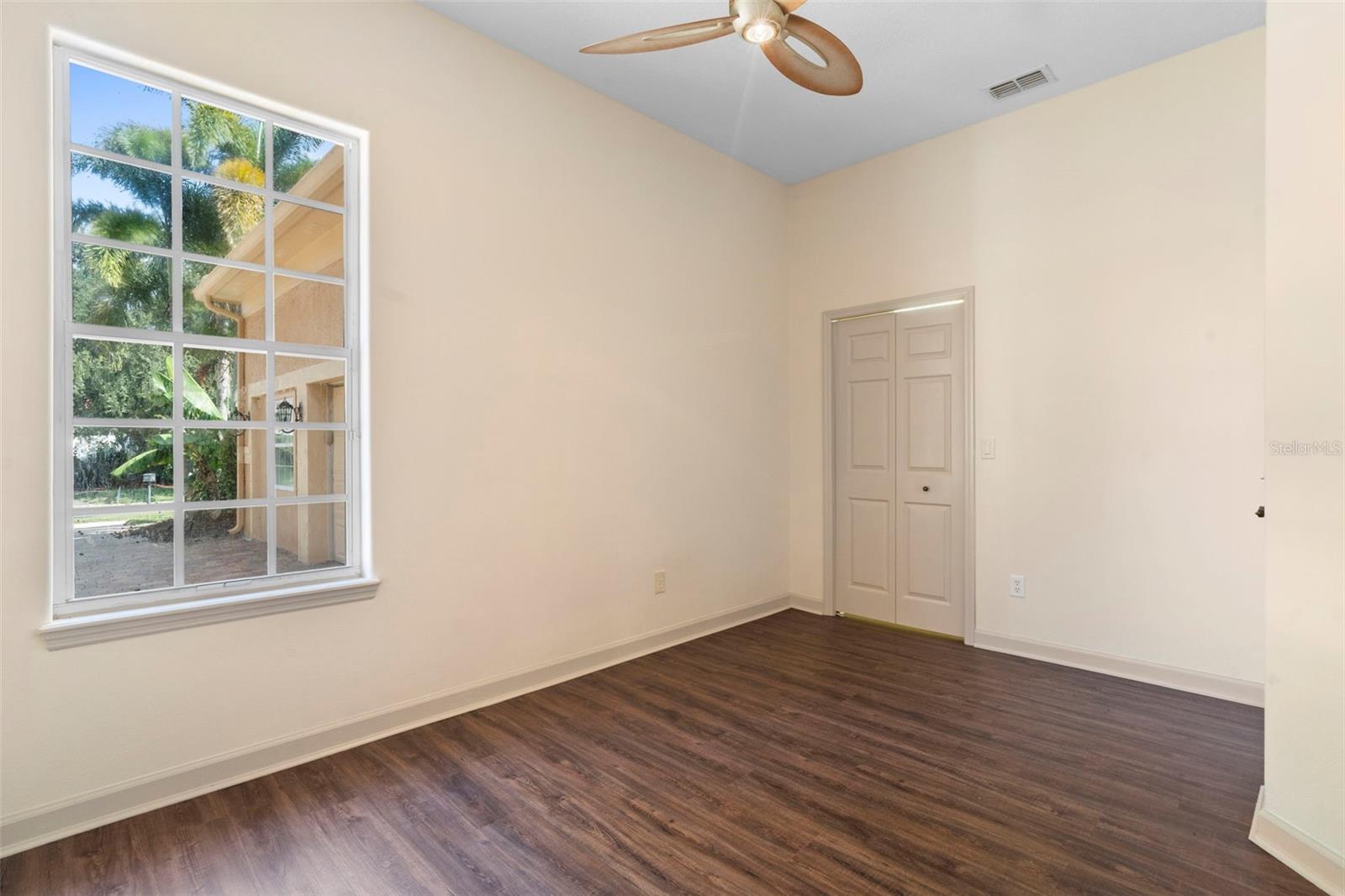 Image 40 of 62 For 7624 San Remo Place