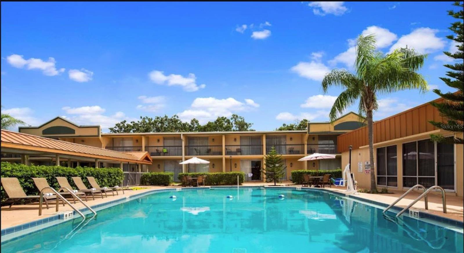 Image 5 of 6 For 2014 Colonial Drive