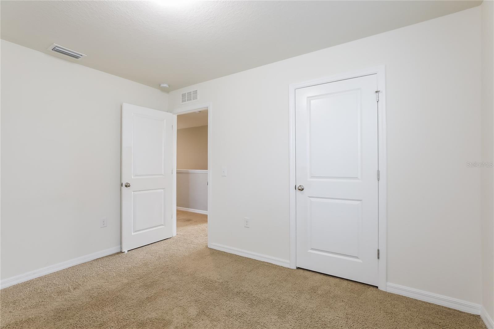 Image 13 of 17 For 4711 Lindever Lane