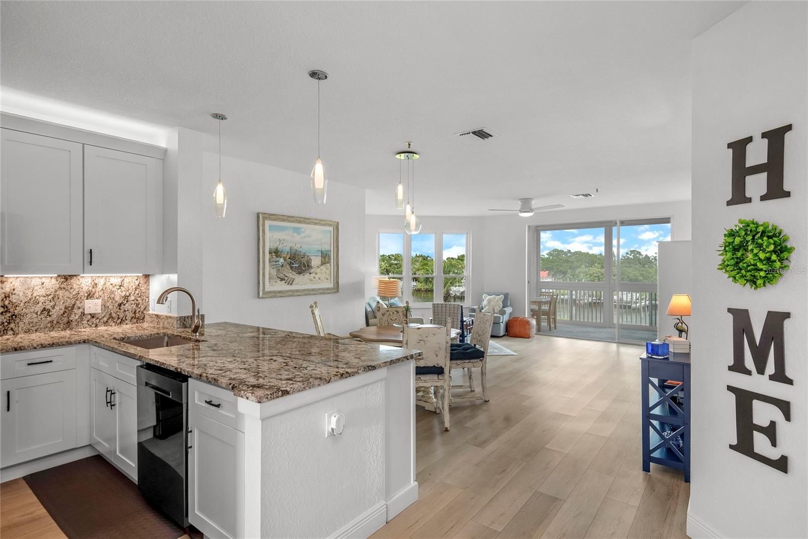 Image 7 of 50 For 434 Bouchelle Drive 202