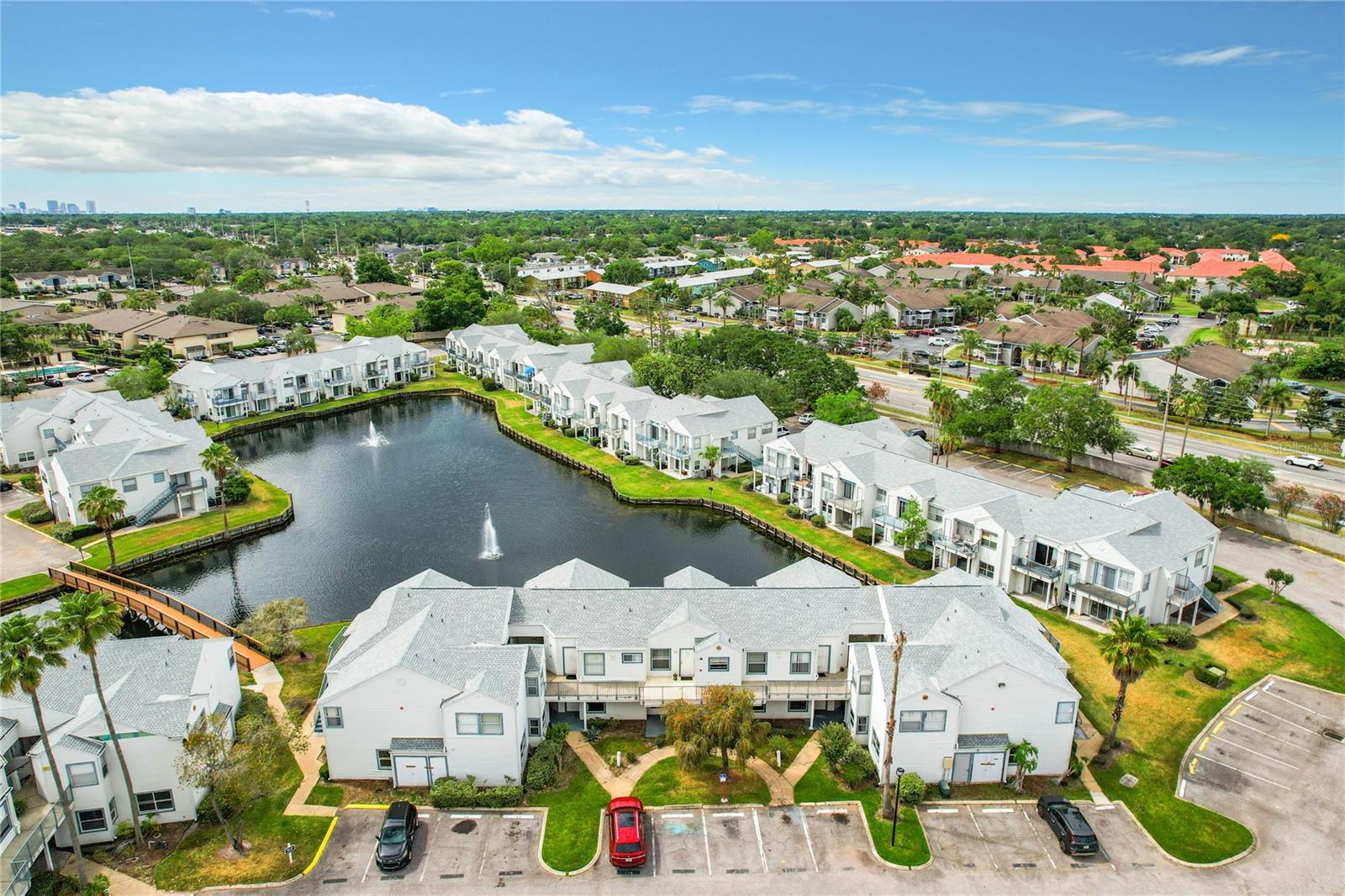 Image 44 of 73 For 2520 Woodgate Boulevard 204