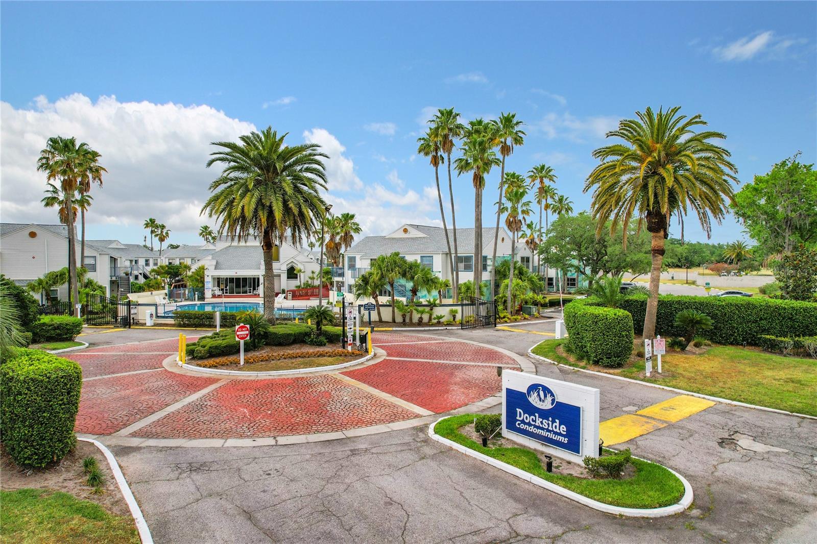 Image 70 of 73 For 2520 Woodgate Boulevard 204