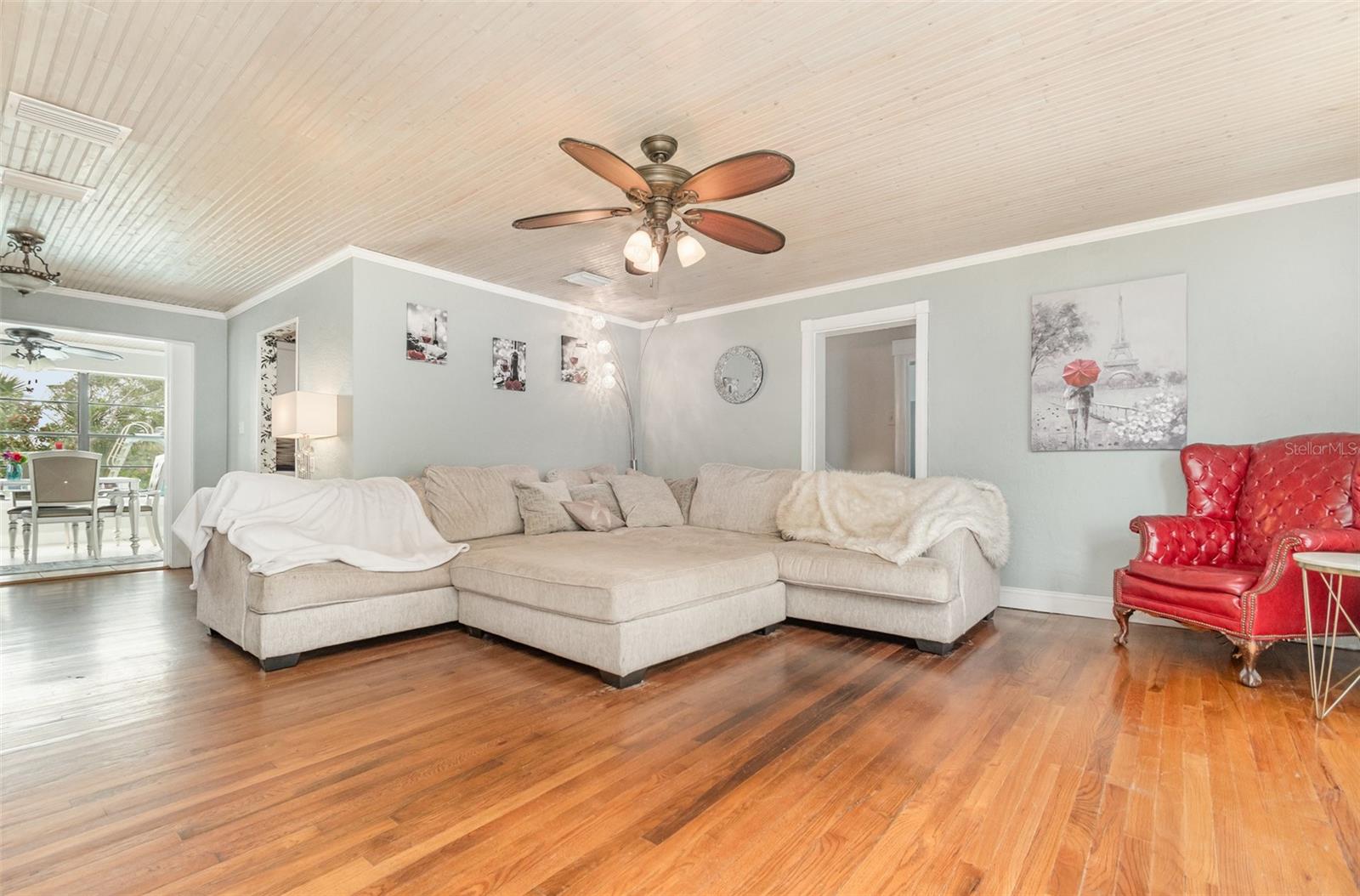 Image 5 of 35 For 144 Bosarvey Drive