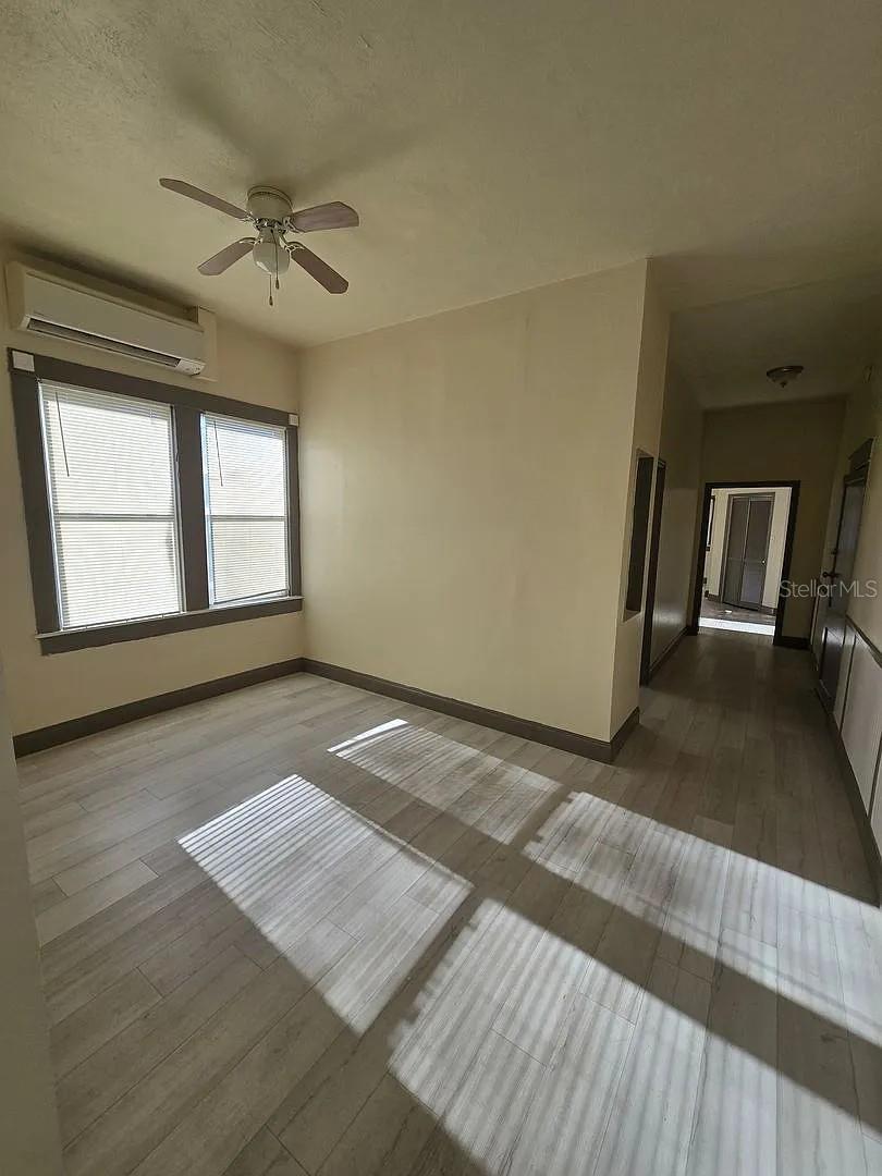 Image 13 of 25 For 1212 25th Avenue C