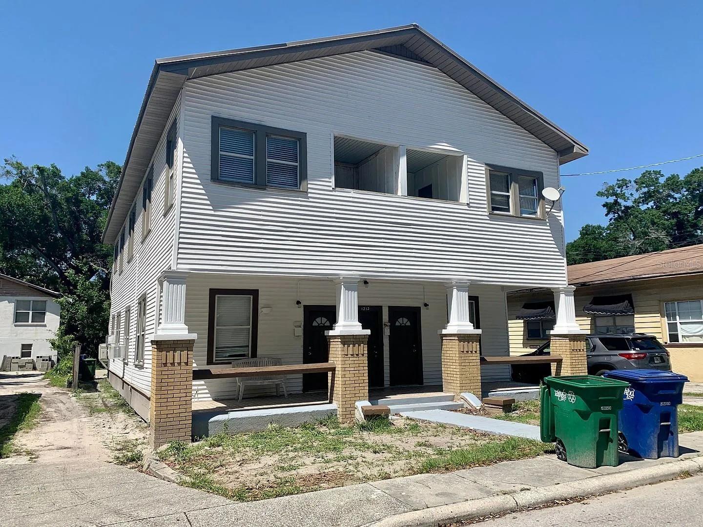 Image 2 of 25 For 1212 25th Avenue C