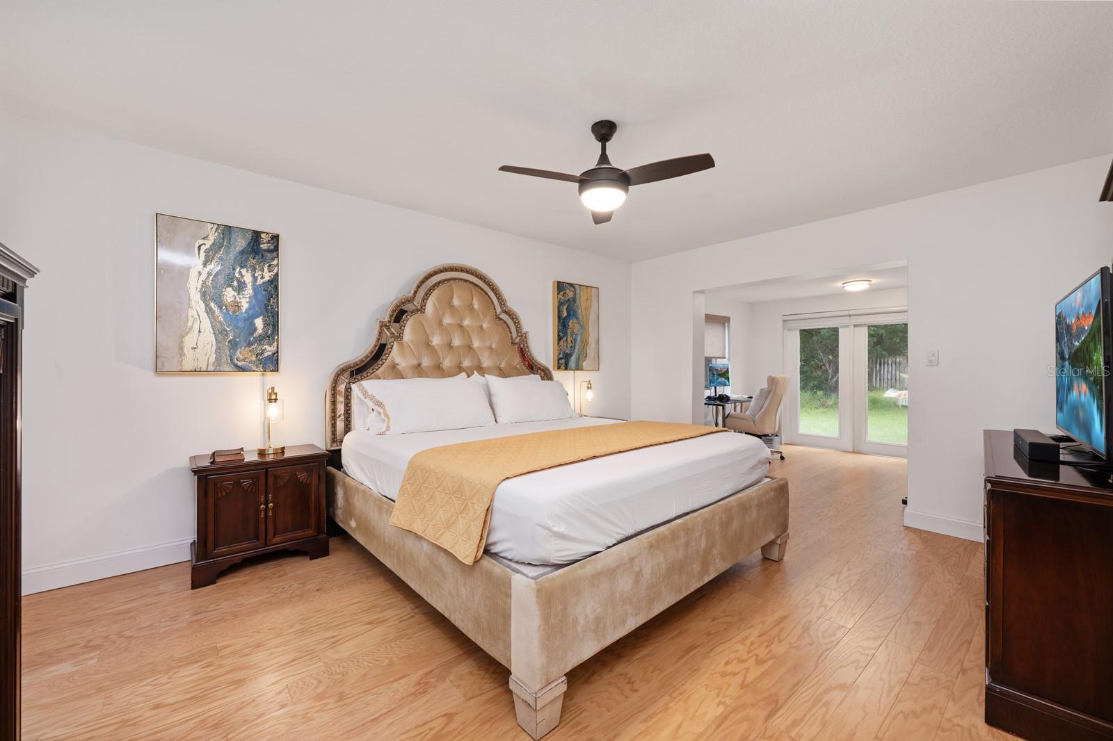 Image 12 of 28 For 998 El Lago Terrace