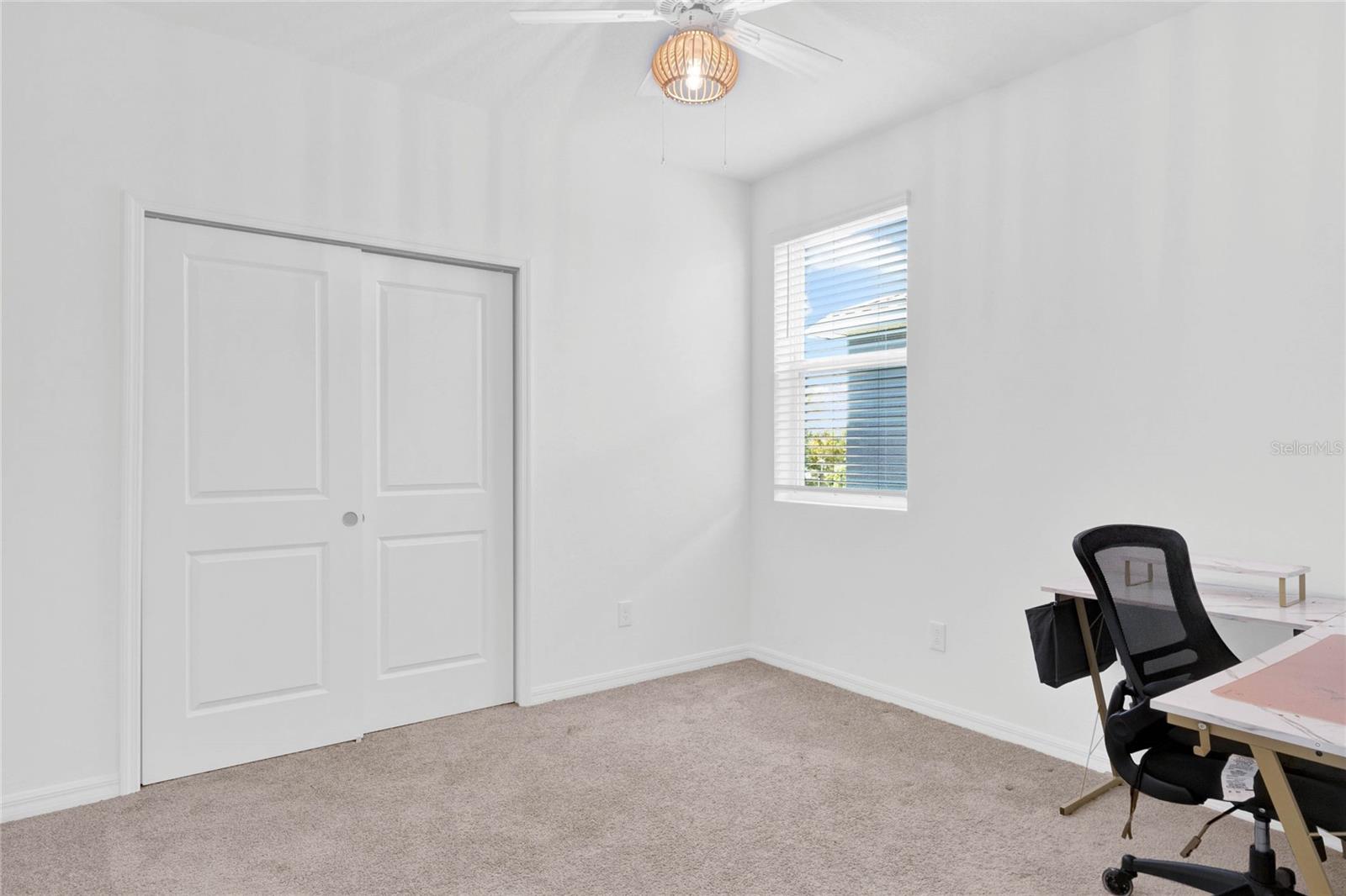 Image 22 of 42 For 2033 Emerald Springs Drive