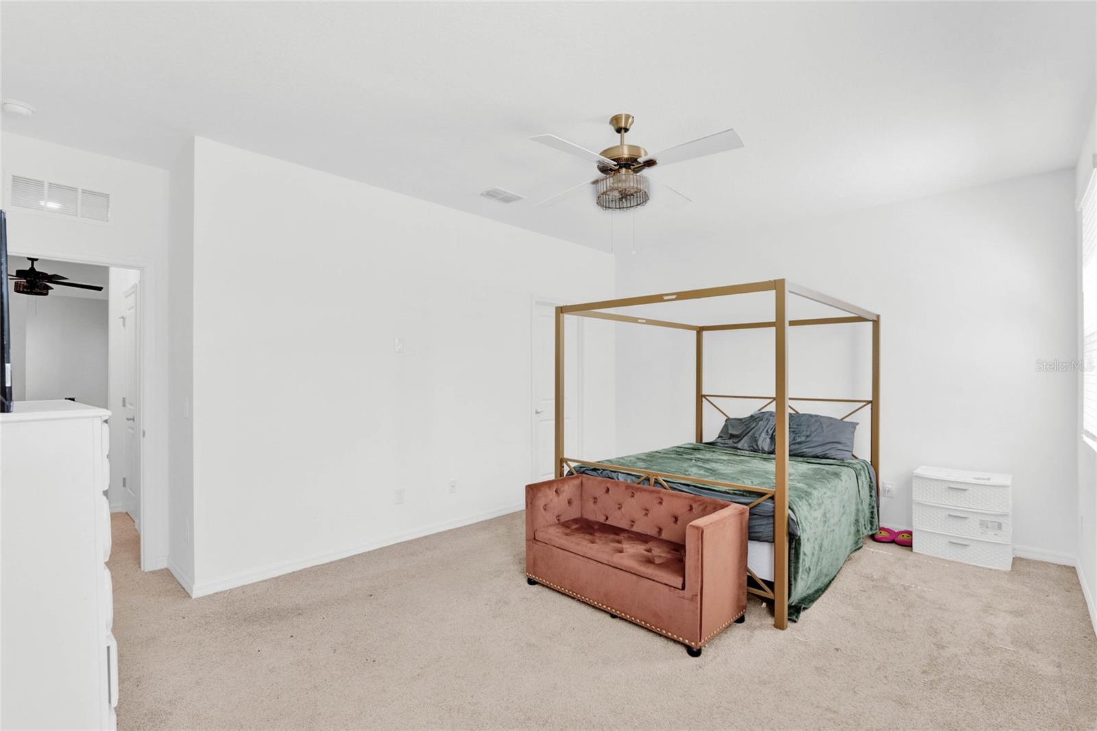 Image 25 of 42 For 2033 Emerald Springs Drive