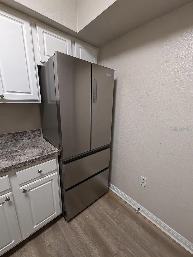 Image 5 of 28 For 911 Orange Avenue 232