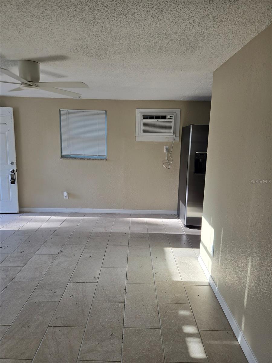Image 11 of 14 For 1503 Navajo Avenue B