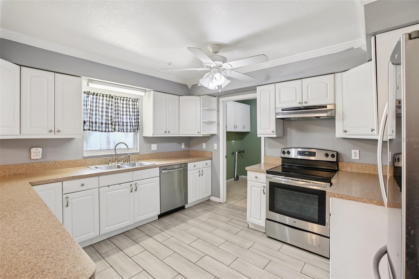 Image 5 of 29 For 710 Highland Avenue