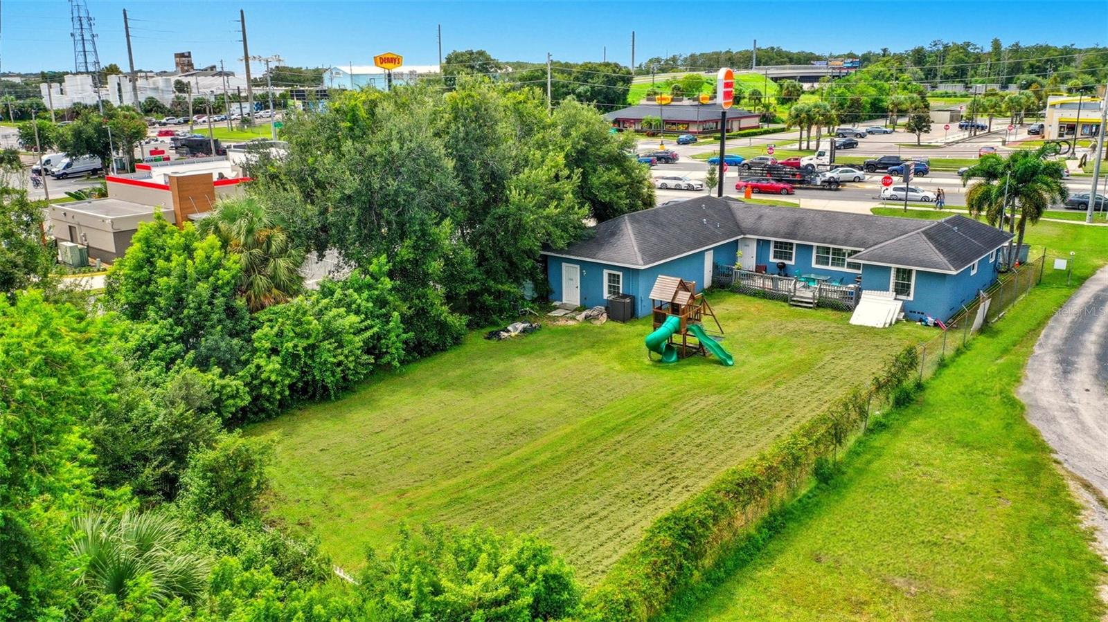Image 11 of 42 For 8027 Orange Avenue