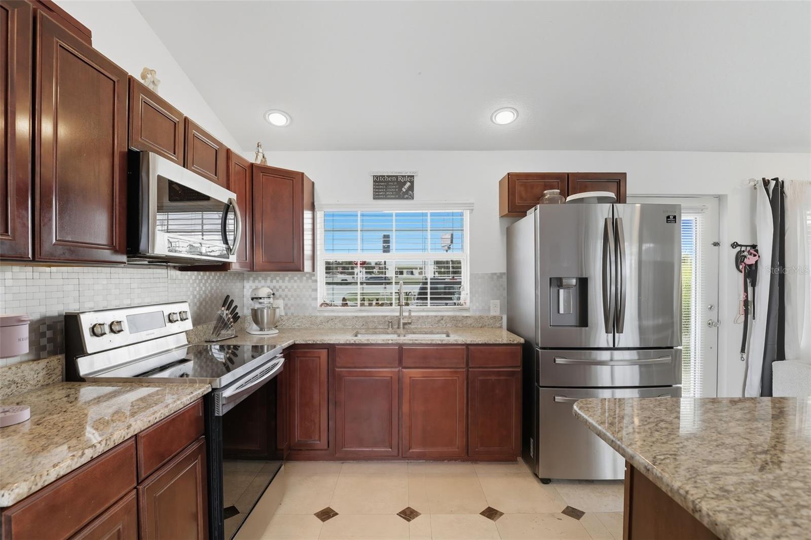 Image 26 of 42 For 8027 Orange Avenue