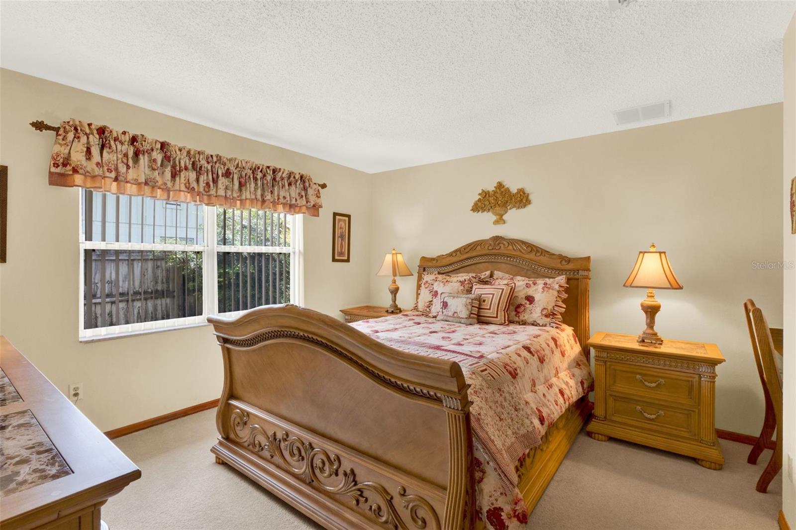 Image 17 of 26 For 1009 Woodall Drive