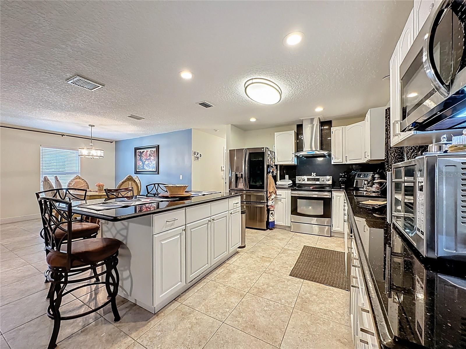 Image 15 of 41 For 1601 Silversmith Place