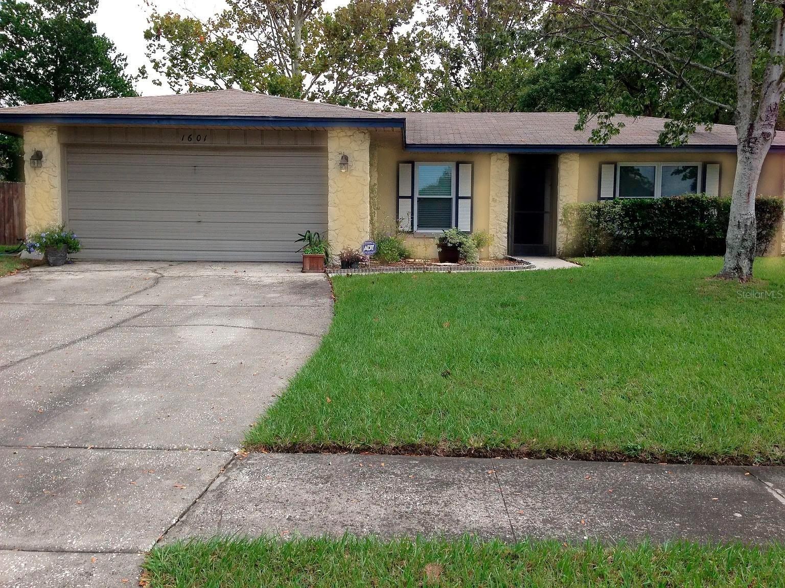 Image 2 of 41 For 1601 Silversmith Place