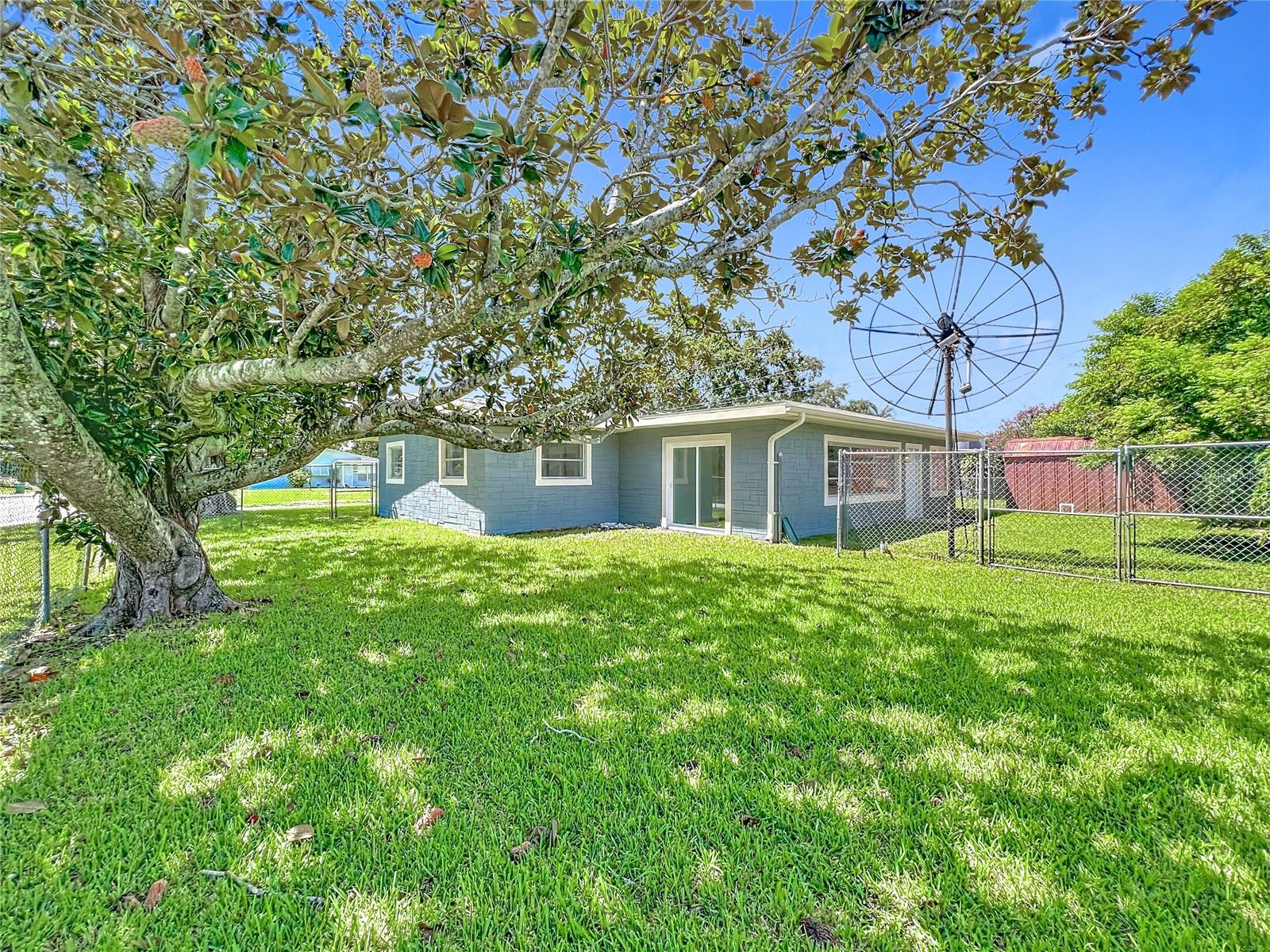 Image 38 of 46 For 2340 Iowa Drive