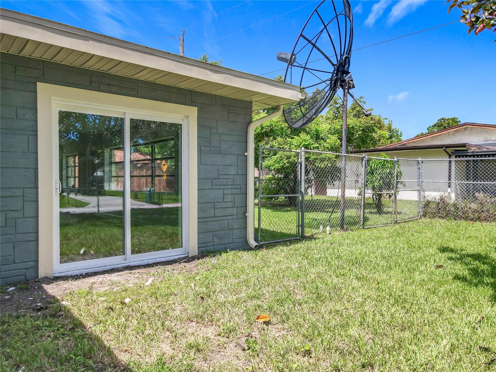 Image 39 of 46 For 2340 Iowa Drive