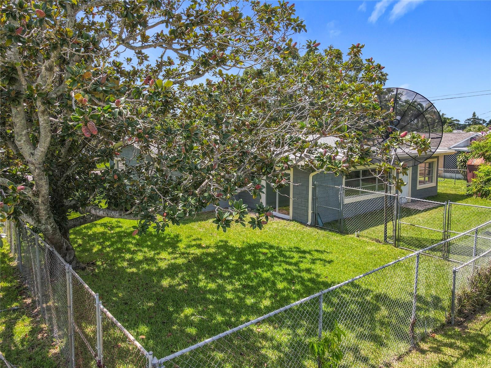Image 40 of 46 For 2340 Iowa Drive