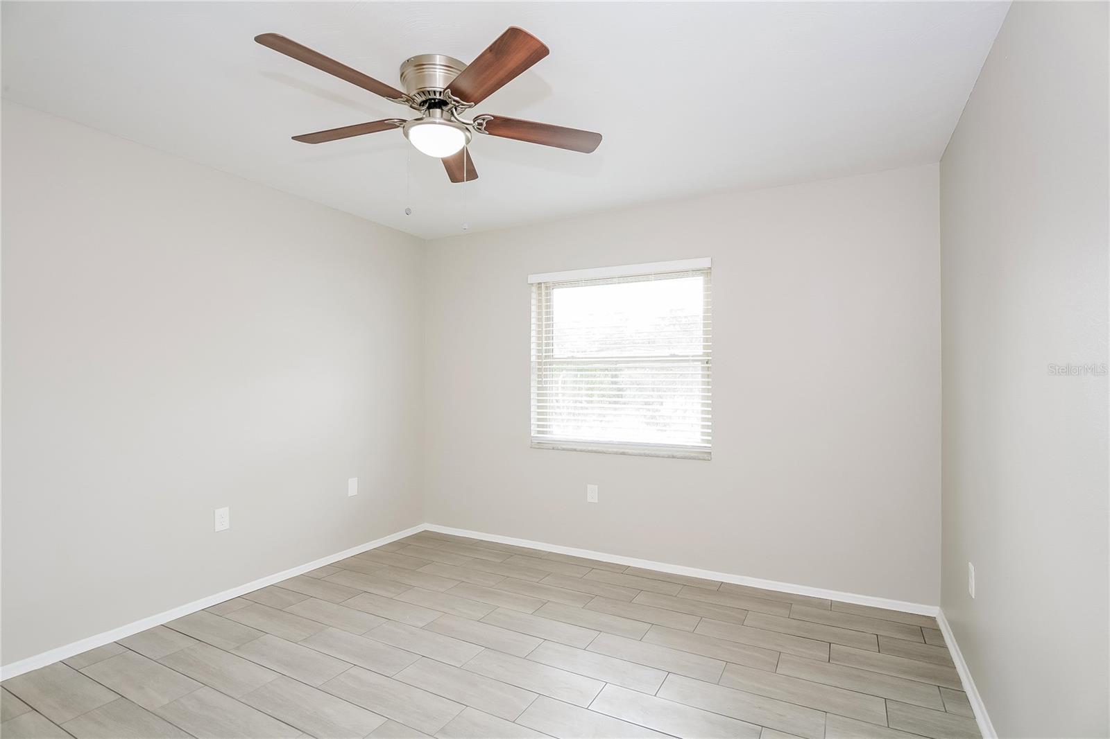 Image 12 of 16 For 7312 Landmark Drive