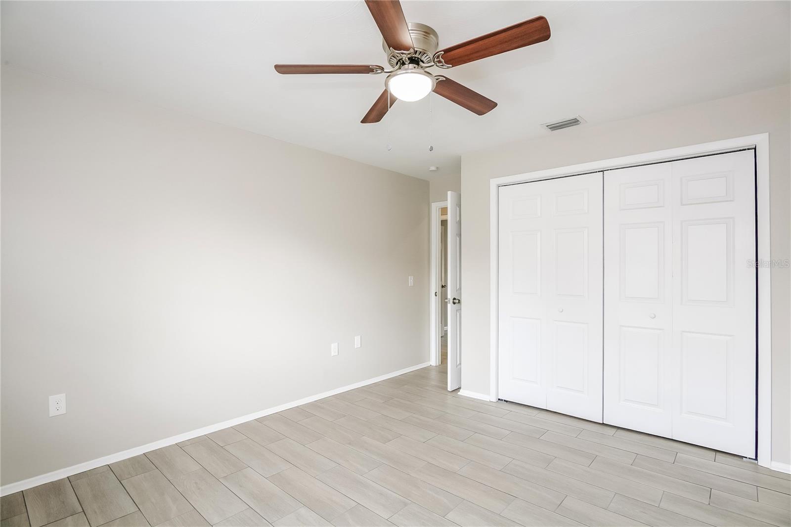 Image 13 of 16 For 7312 Landmark Drive
