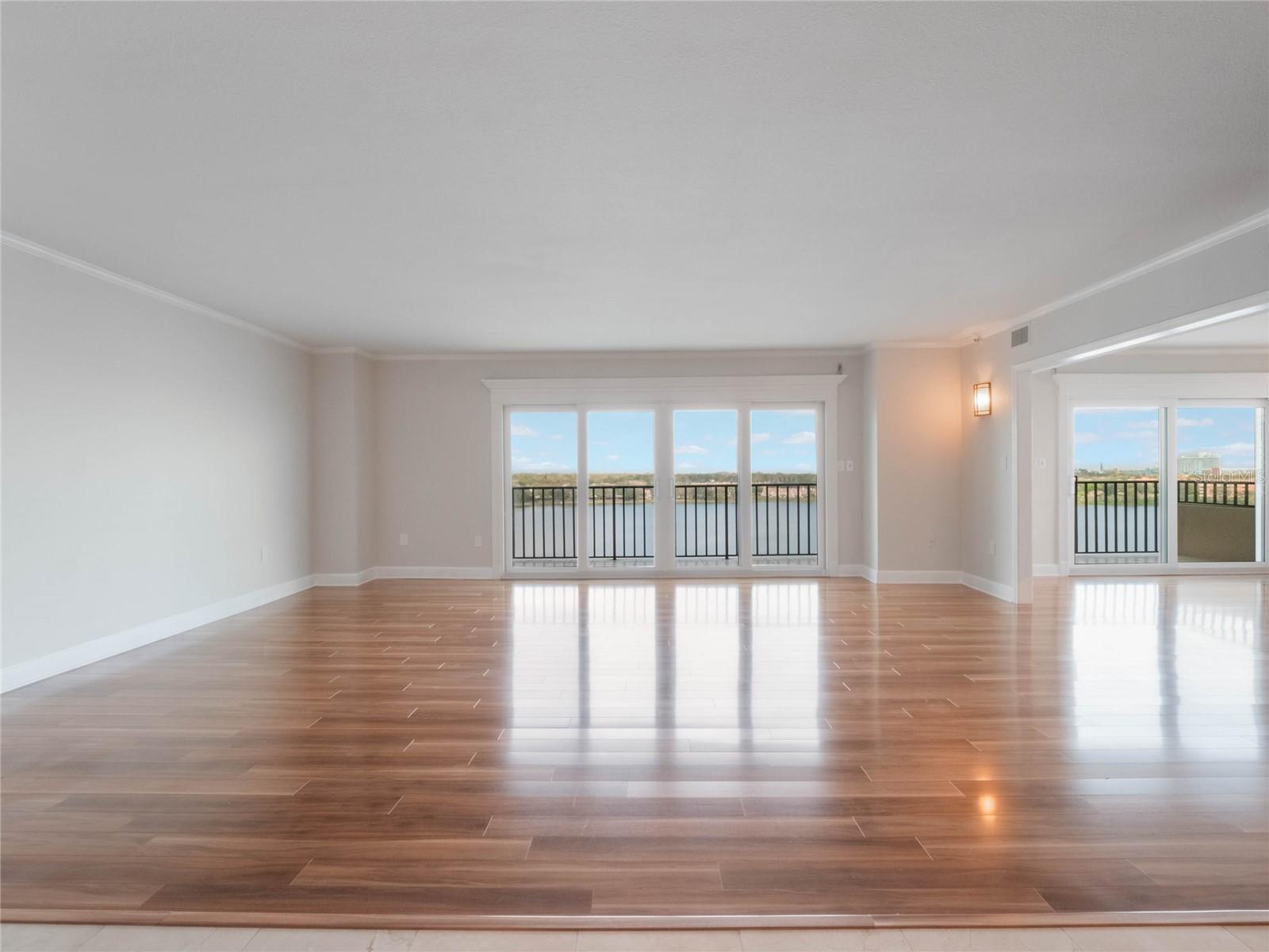 Image 10 of 29 For 7550 Hinson Street 11