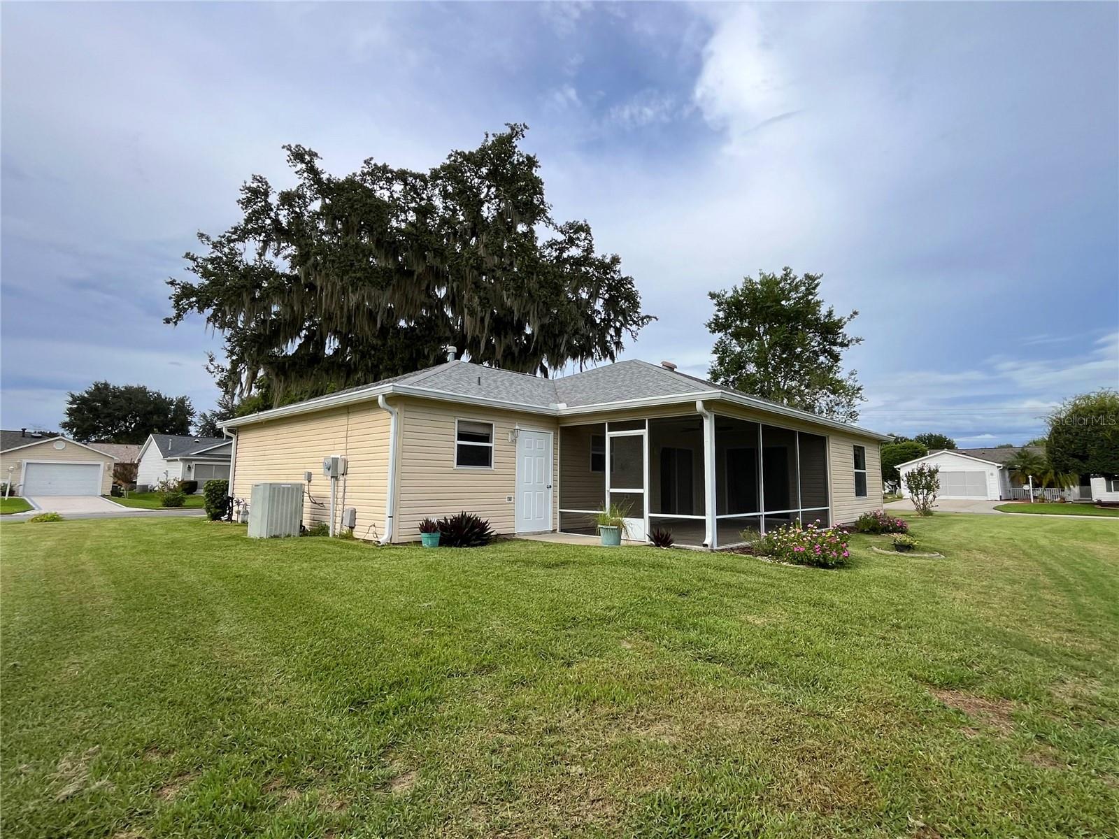 Image 4 of 24 For 9230 179th Wesley Street