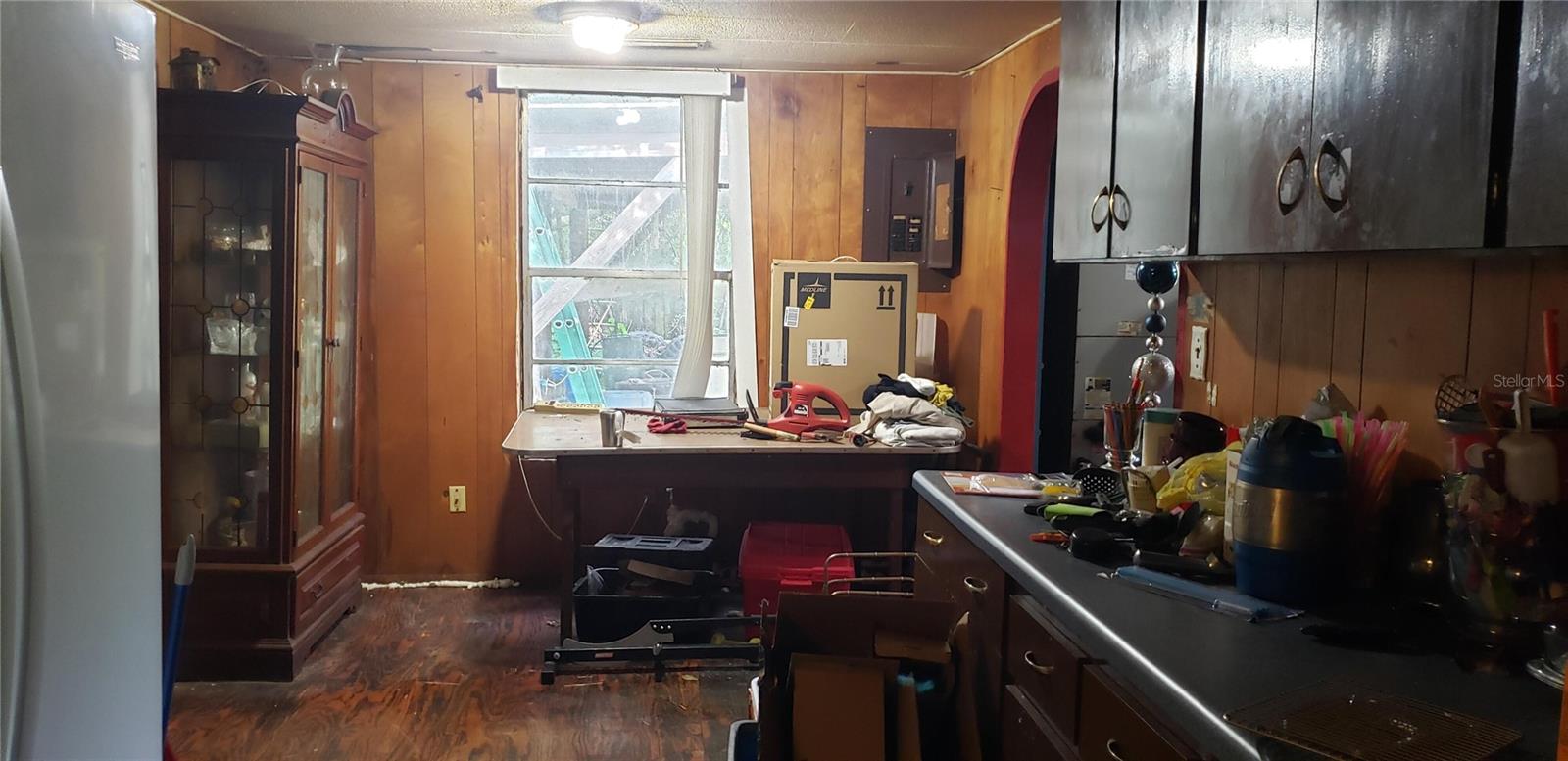 Image 20 of 44 For 2633 21st Street