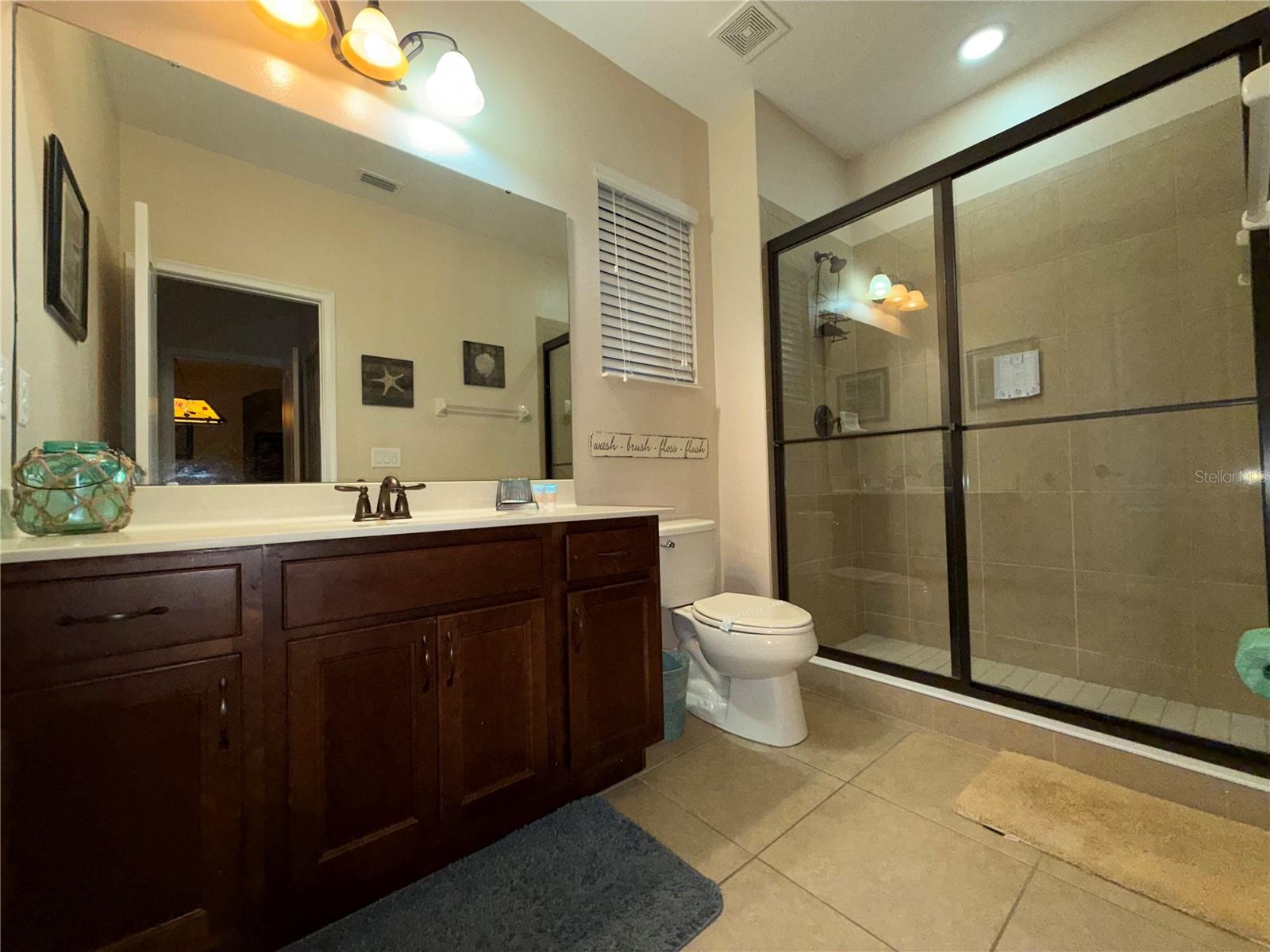 Image 14 of 35 For 4353 Acorn Court