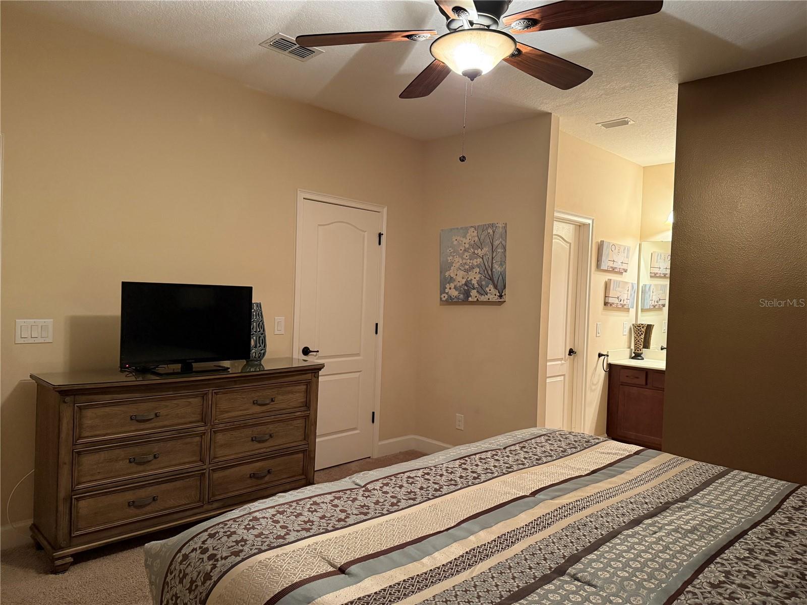 Image 27 of 35 For 4353 Acorn Court