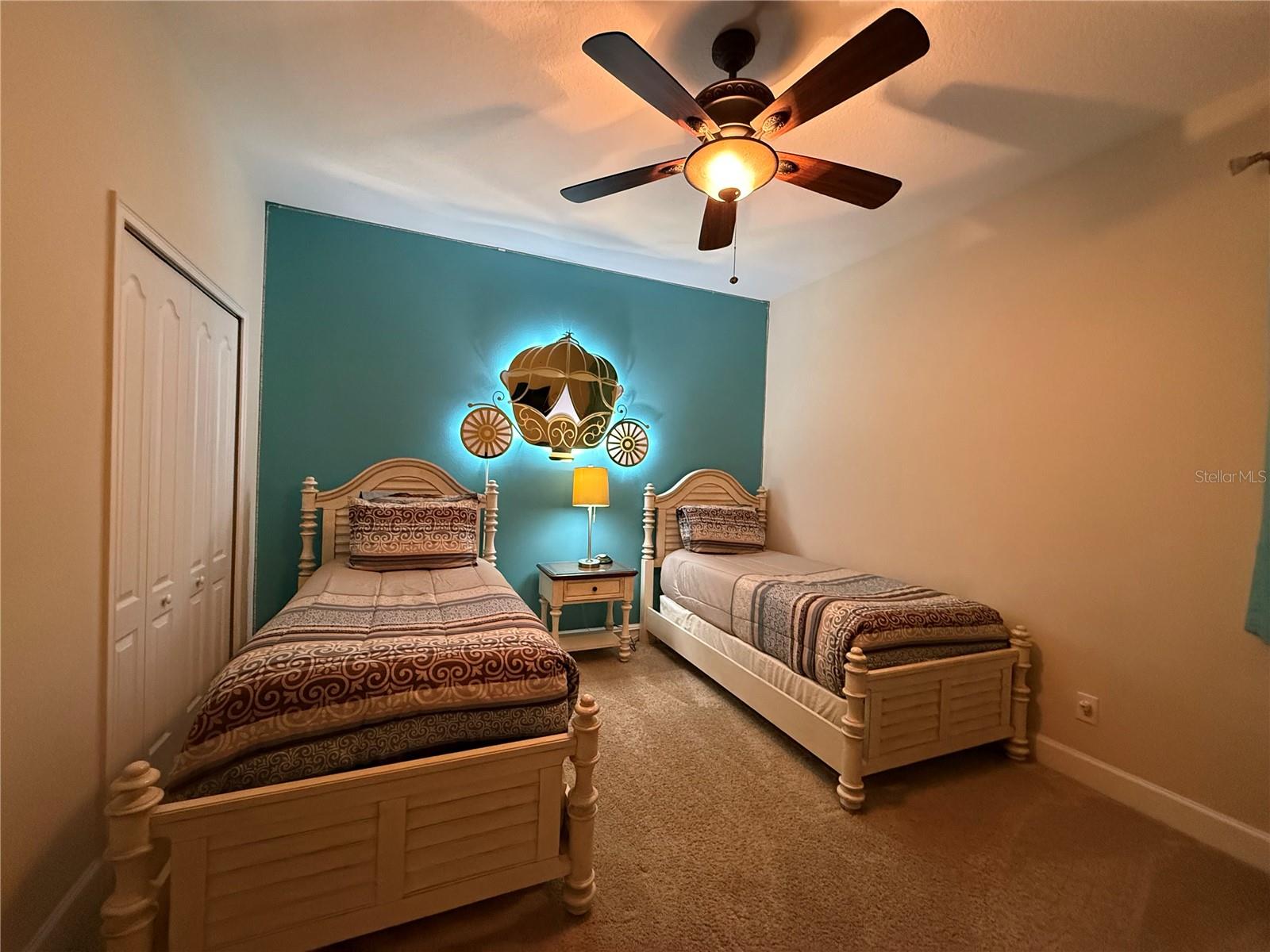Image 6 of 35 For 4353 Acorn Court
