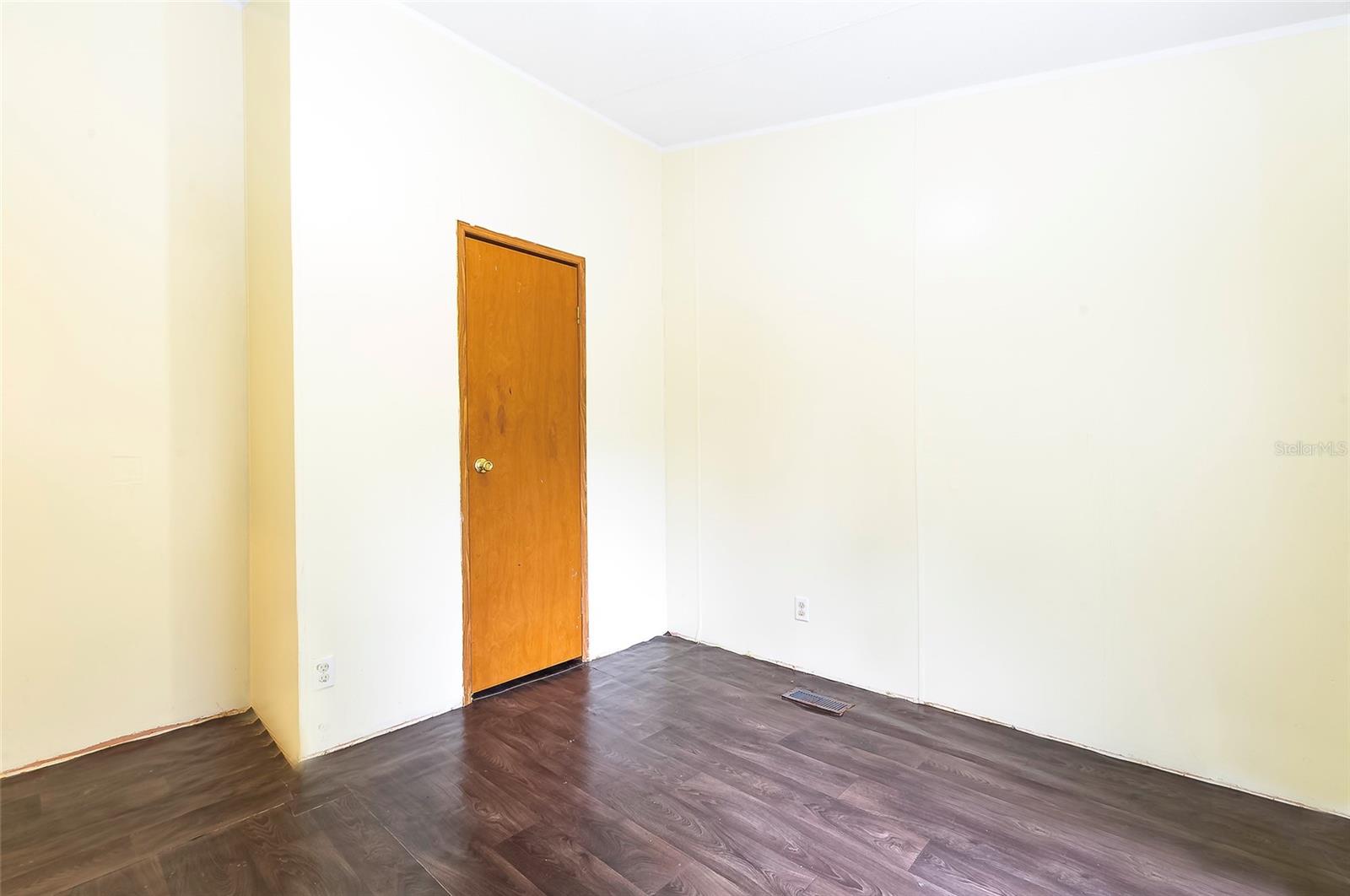 Image 47 of 50 For 3230 189th Avenue