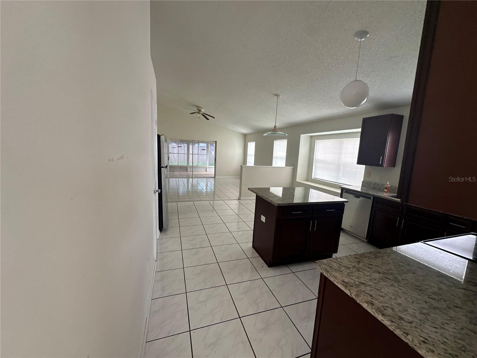 Image 6 of 22 For 12756 Maribou Circle