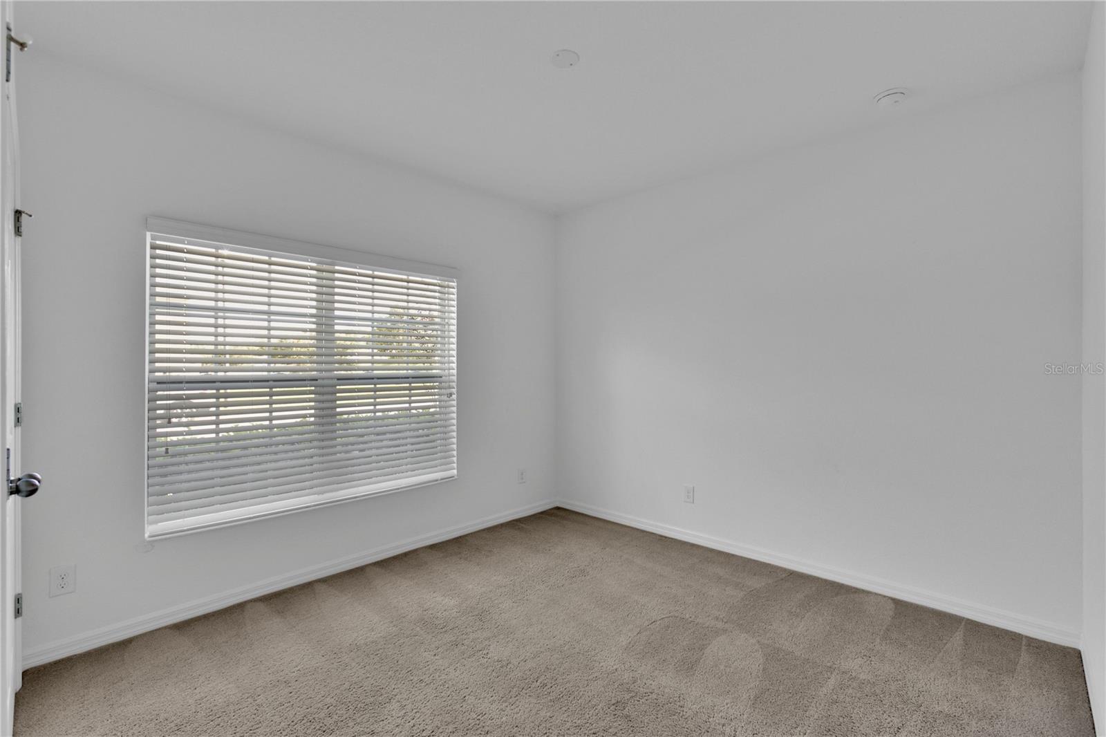 Image 10 of 11 For 465 Ogelthorpe Drive