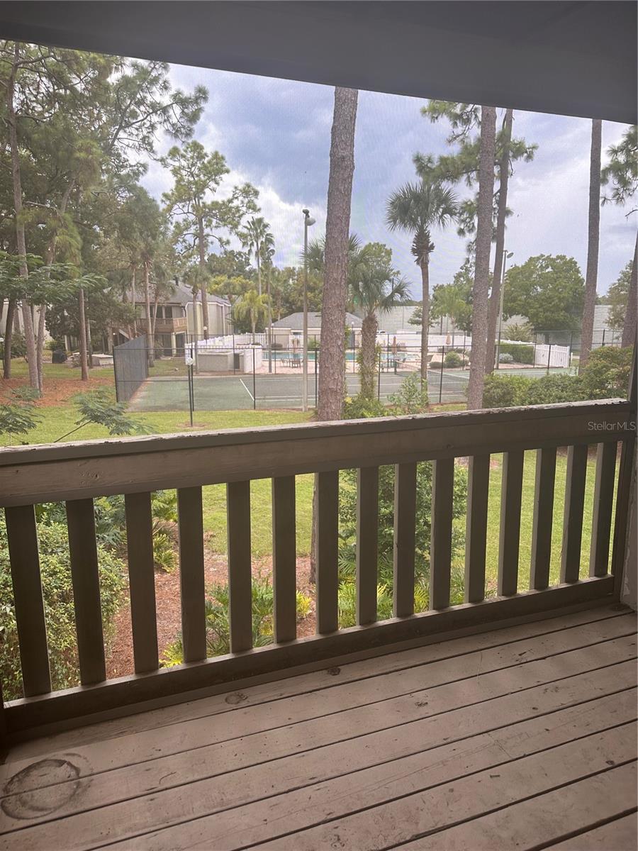 Image 6 of 30 For 156 Springwood Circle C