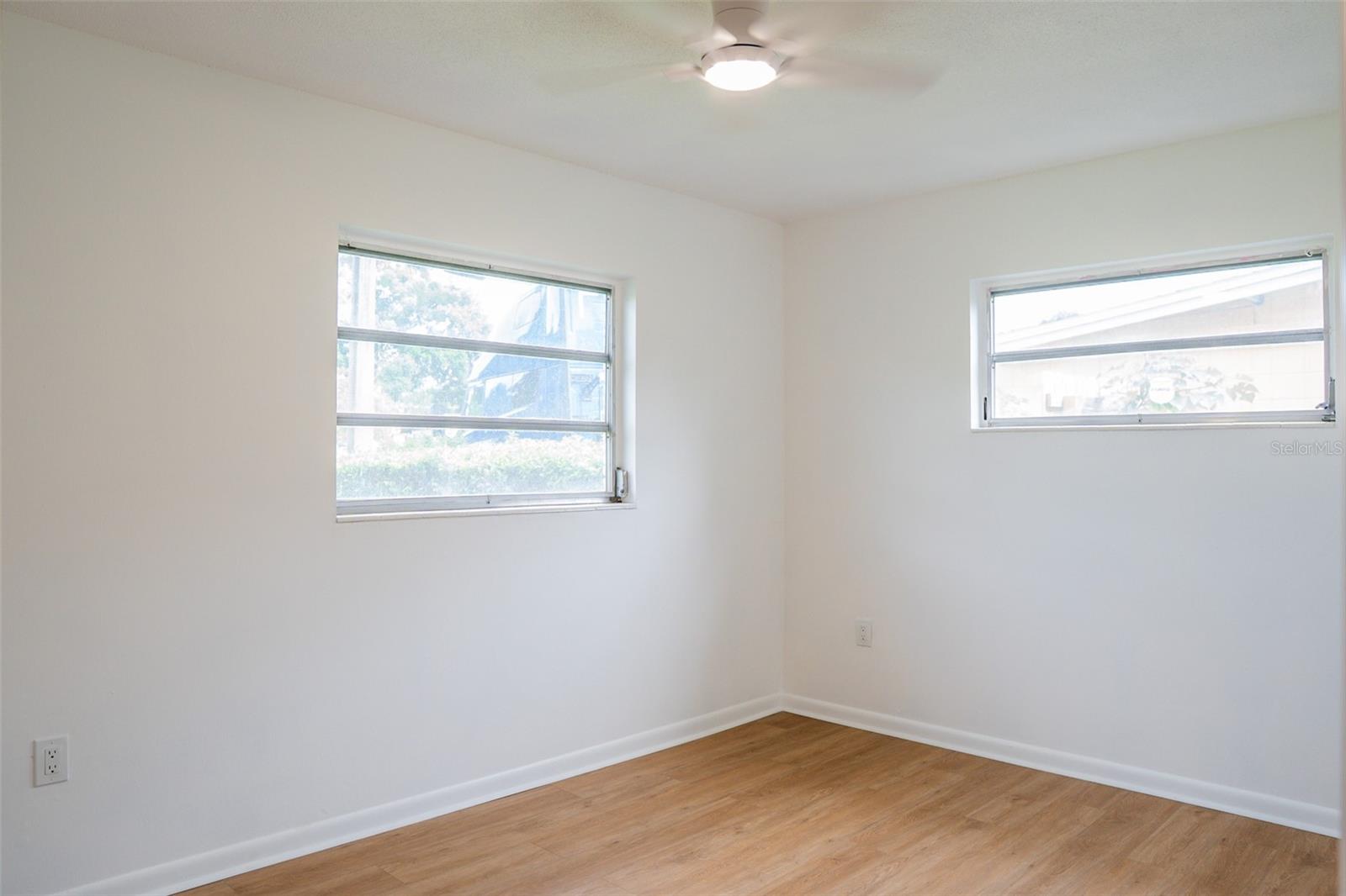 Image 16 of 25 For 6024 Antilla Drive