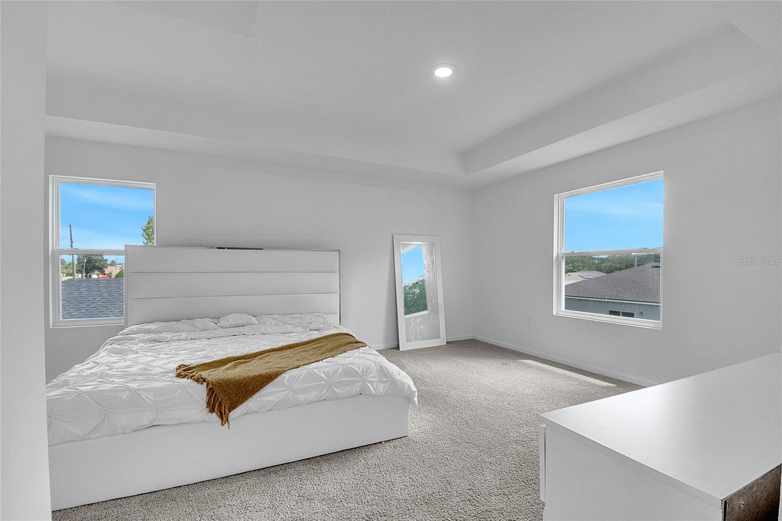 Image 9 of 17 For 651 Parakeet Court