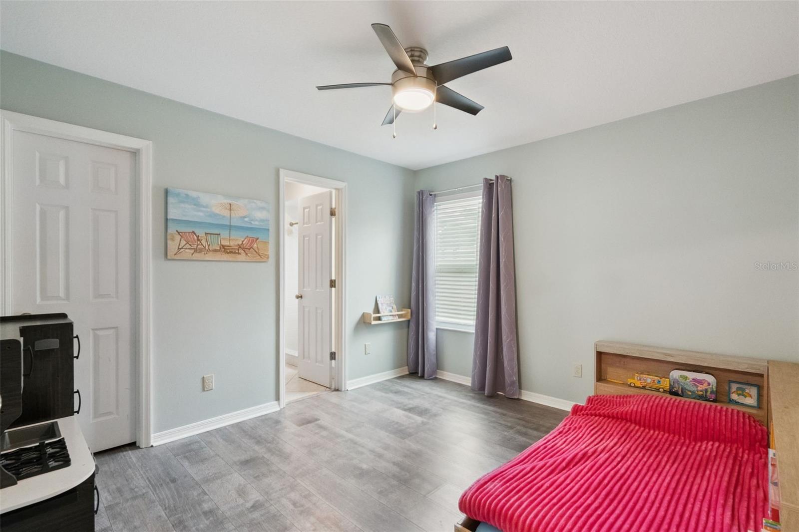 Image 16 of 27 For 843 Bright Meadow Drive