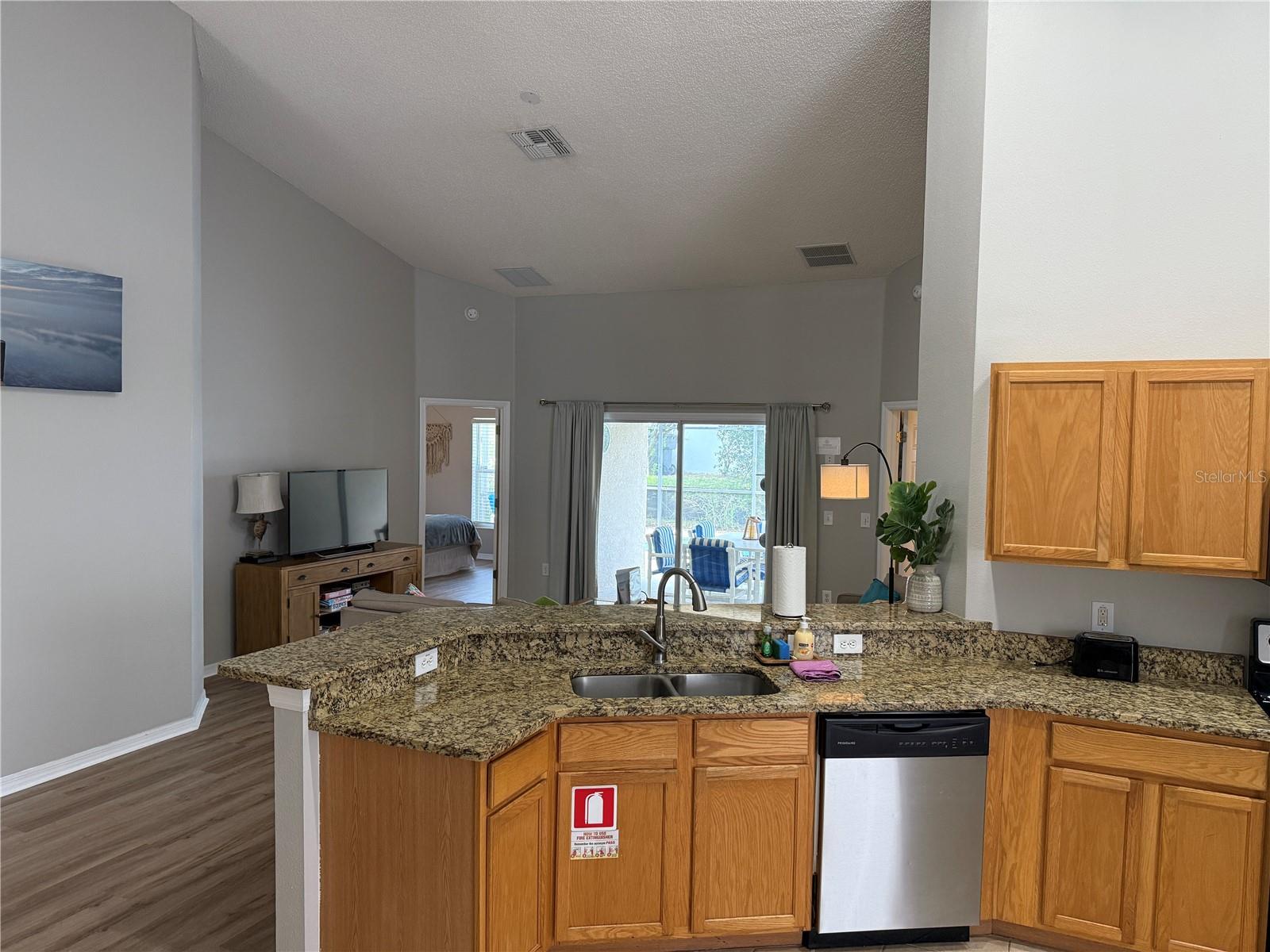 Image 7 of 28 For 154 Pineleaf Pass