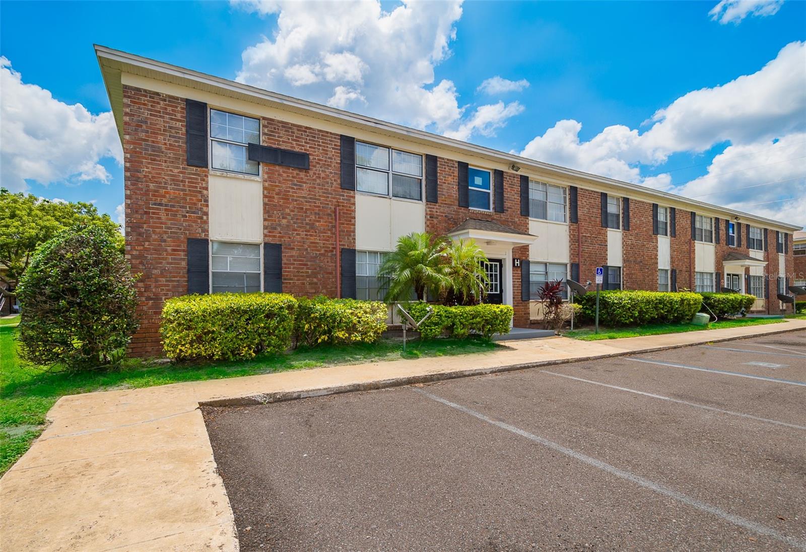Details for 5325 Curry Ford Road 10, ORLANDO, FL 32812