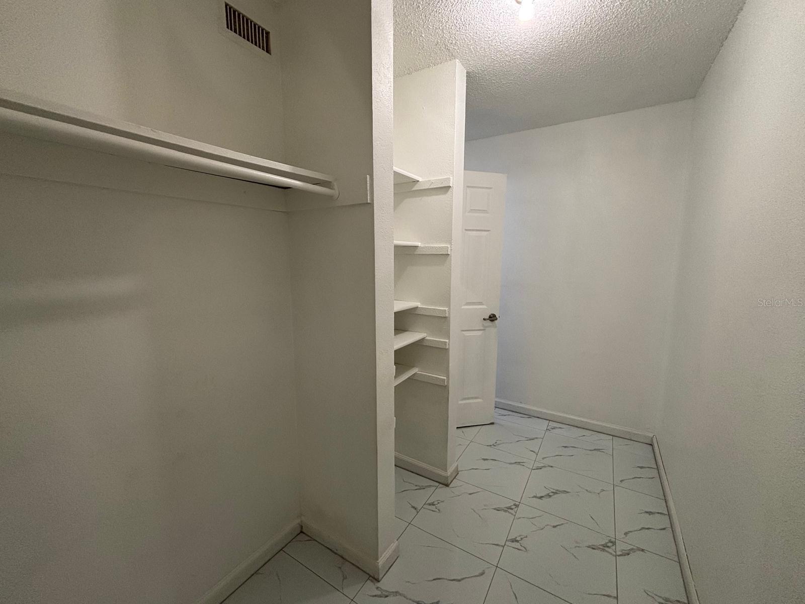 Image 11 of 16 For 5325 Curry Ford Road 10