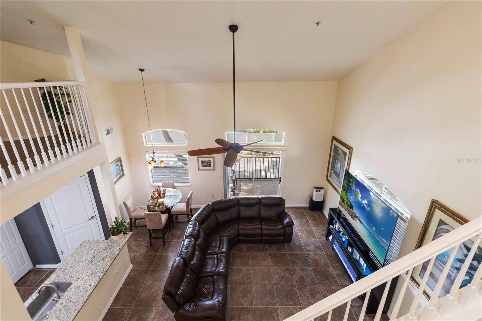 Image 16 of 30 For 698 Seabrook Court 206