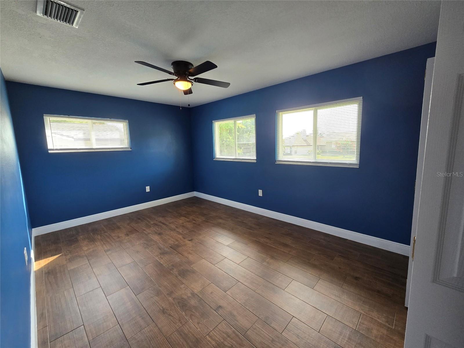 Image 13 of 21 For 36 Marigold Lane