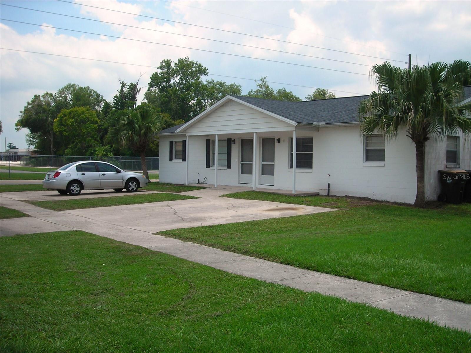 Image 2 of 3 For 1618 Indiana Avenue