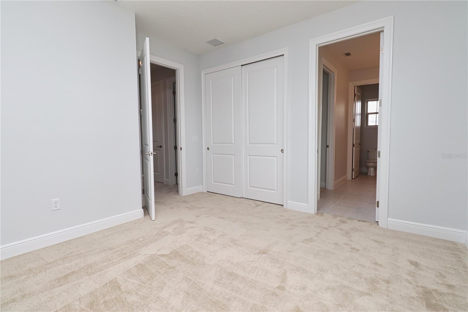 Image 28 of 47 For 8186 Topsail Place