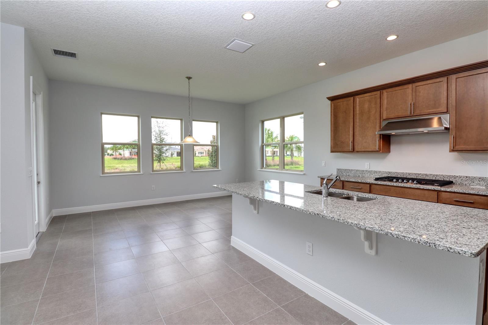 Image 31 of 47 For 8186 Topsail Place