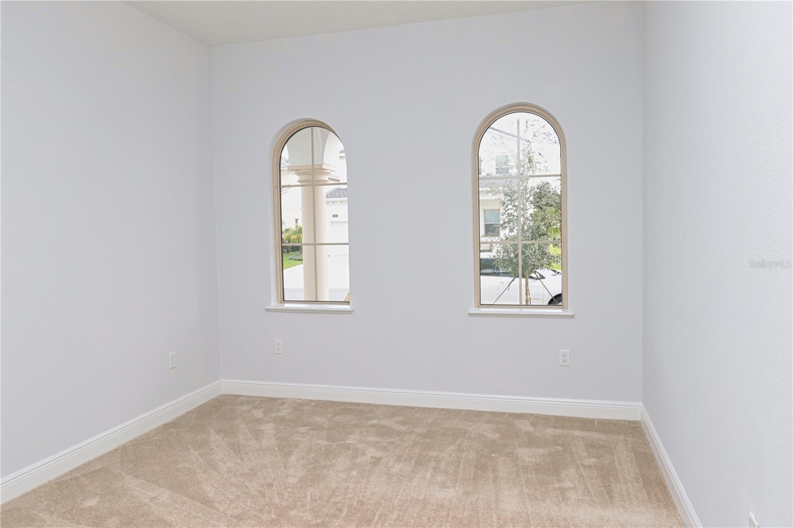Image 5 of 47 For 8186 Topsail Place