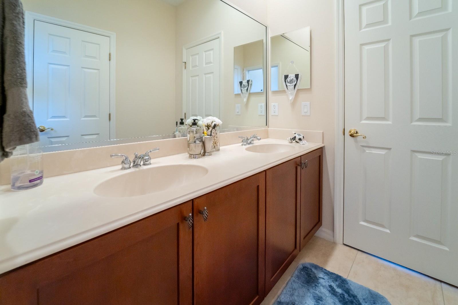 Image 17 of 22 For 8605 Saint Marino Boulevard